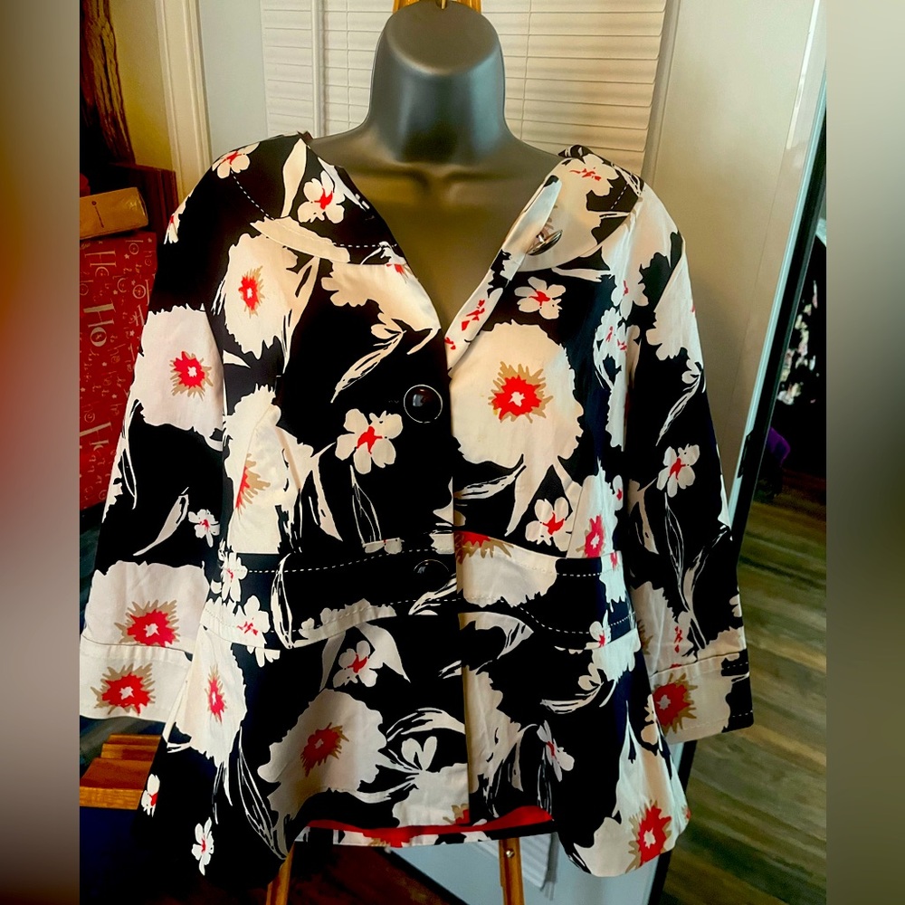 New Jacklyn smith flower jacket